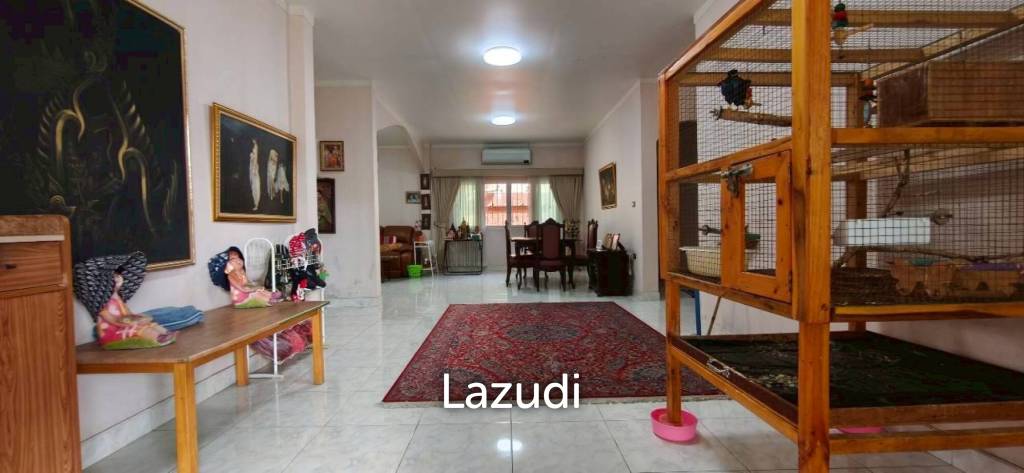 picture 2 Bedrooms 2 Bathrooms 150 SQ.M. Baan Koon Suk 1 - 4/24