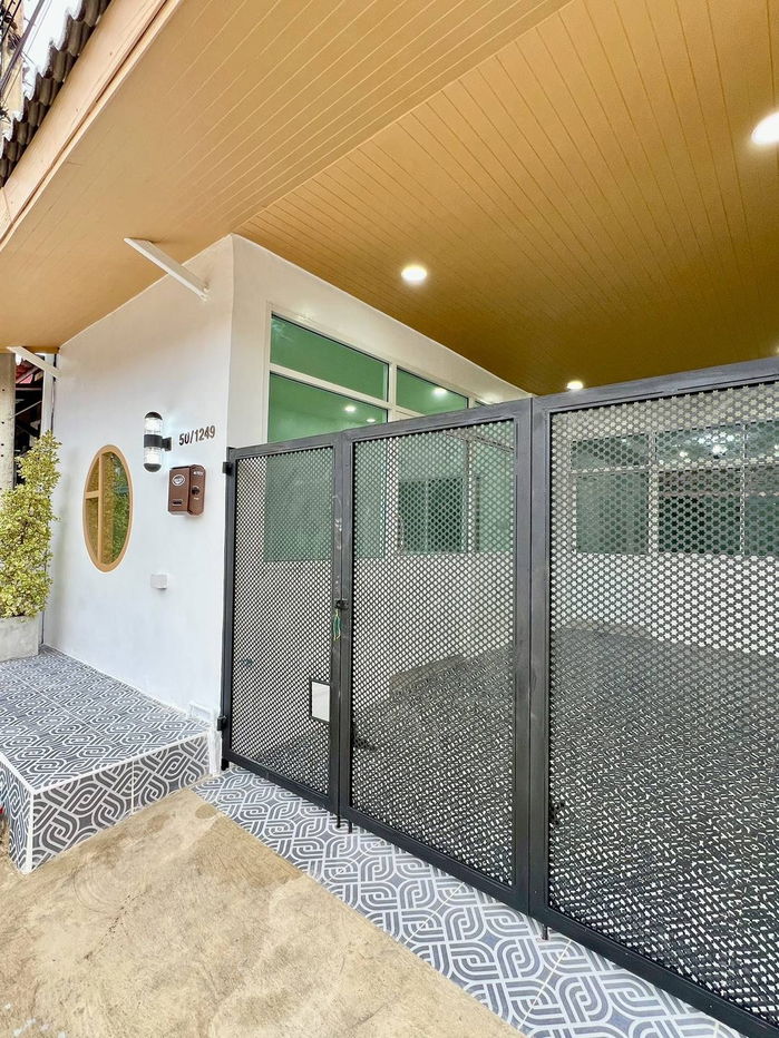 รูป ฟรีโอน! ทาวน์เฮ้าส์ชั้นเดียว พฤกษา 3 วัดลาดปลาดุก | 2 นอน ต่อเติมเต็ม! ใกล้รถตู้/ตลาด | 1.35 ลบ. - รูปที่ 1/16