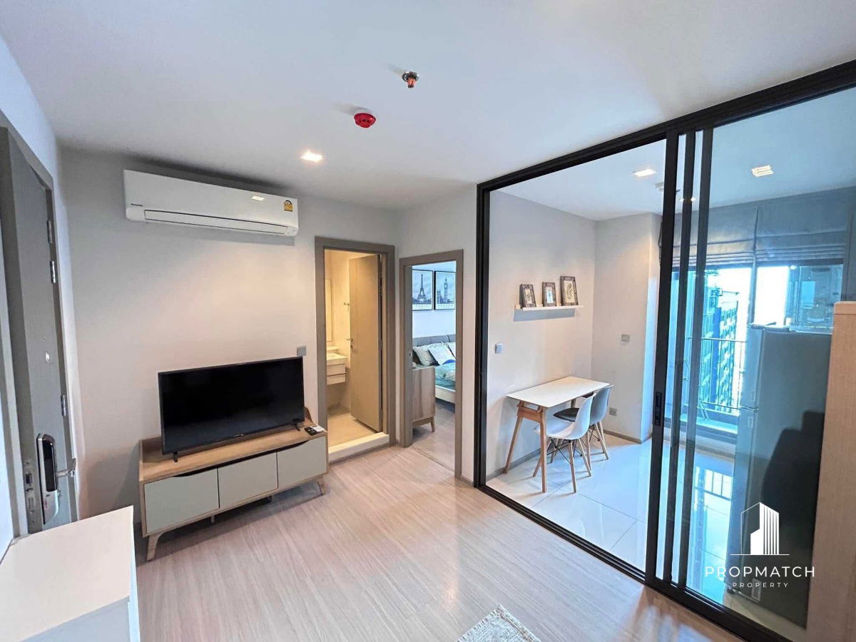 รูป ✨Flash Deal ✨ Life Asoke-Rama 9 ( 1Bed 1Bath 33SQM.) แต่งครบพร้อมอยู่ !! เพียง 23,000 บาทต่อเดือน Tel.0981315848 @propmatch - รูปที่ 4/9