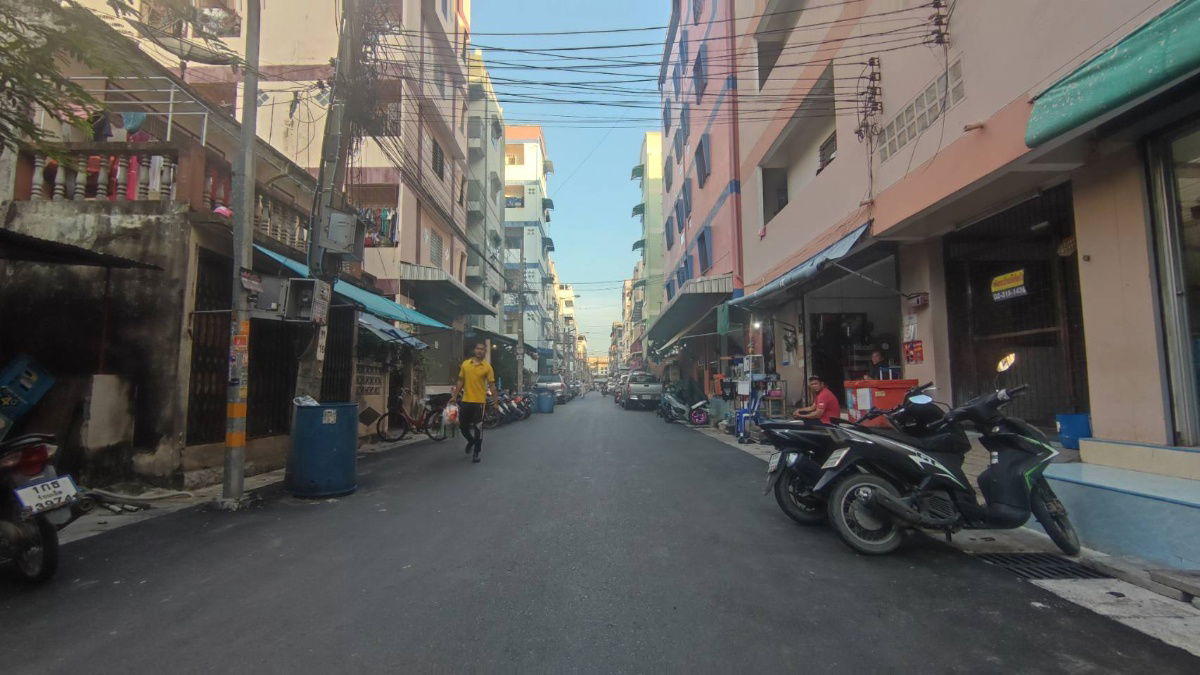 รูป ขายหอพักราคาถูก 6 ชั้น ห้องพัก 36 ห้อง ขาย 12 ล้าน มี 1 ตึก เนื้อที่ 50 ตารางวา ใกล้ตลาดนิคมบางพลี สมุทรปราการ - รูปที่ 5/15