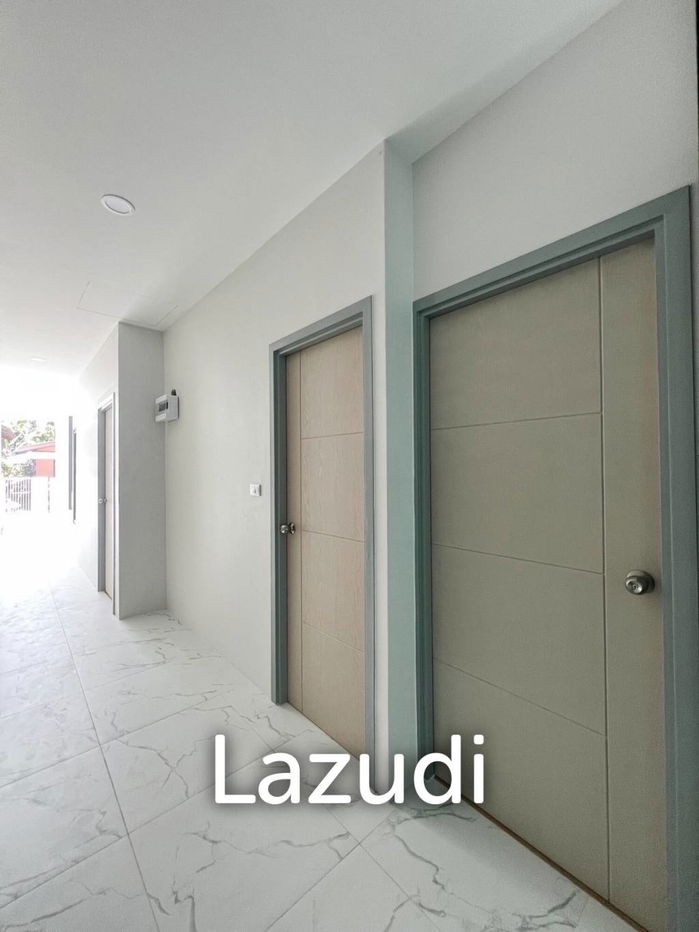 picture Modern Minimalist Townhouse in Ratsada Phuket - 28/31
