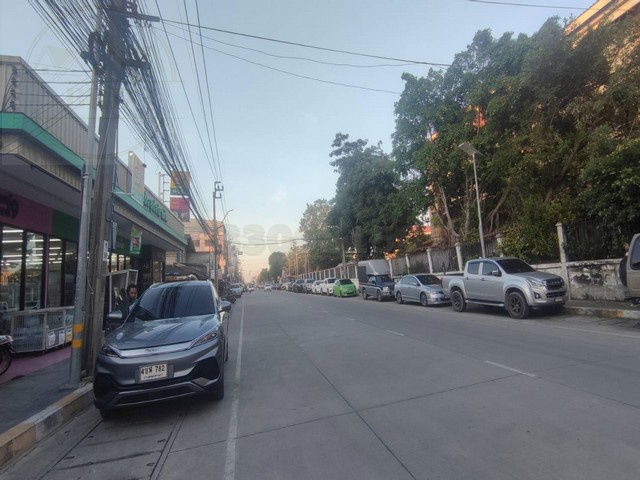 picture Worthwhile Investment – 6-Storey Dormitory, 144 Rooms, 4 Buildings on 200 sq.w. Located in Bangphli Industrial Estate, Samut Prakan - 14/25