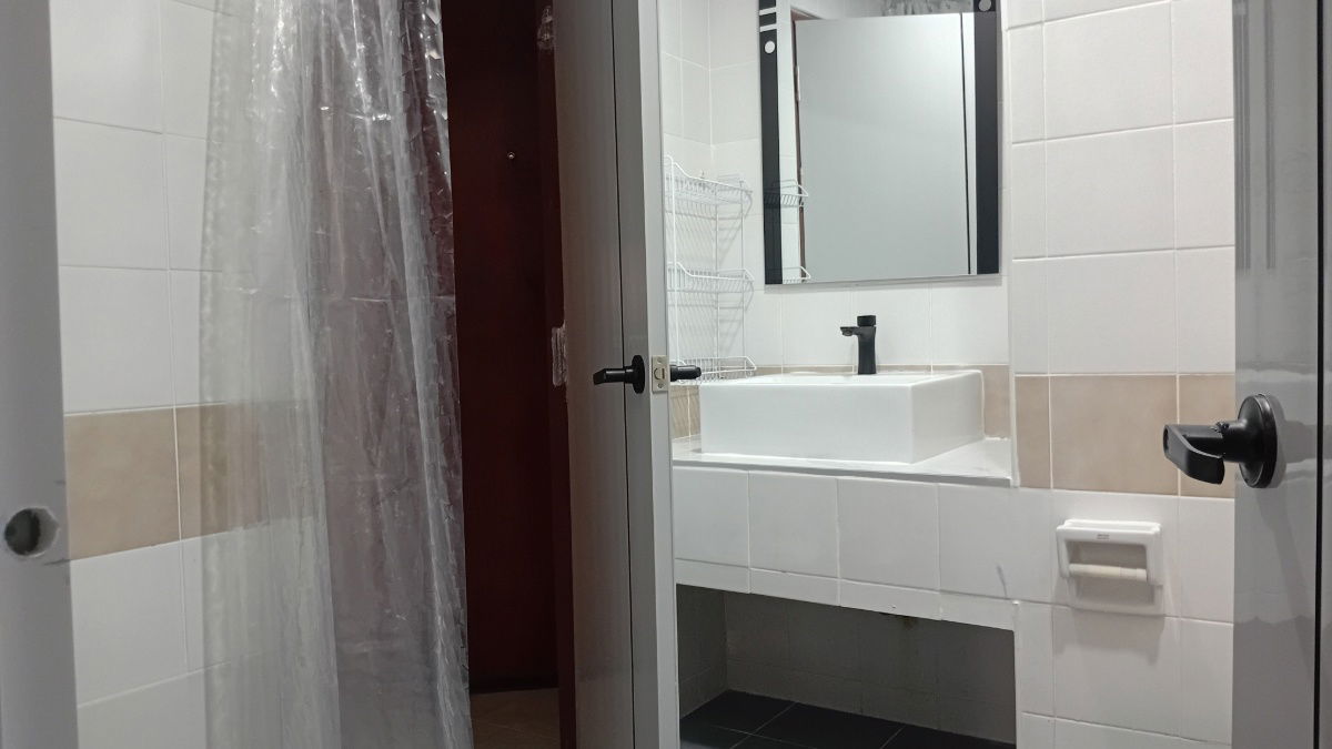 picture To rent an Luxury Room at Jomtien Beach Condominium beside of Jomtien Beach, PATTAYA   - 12/31