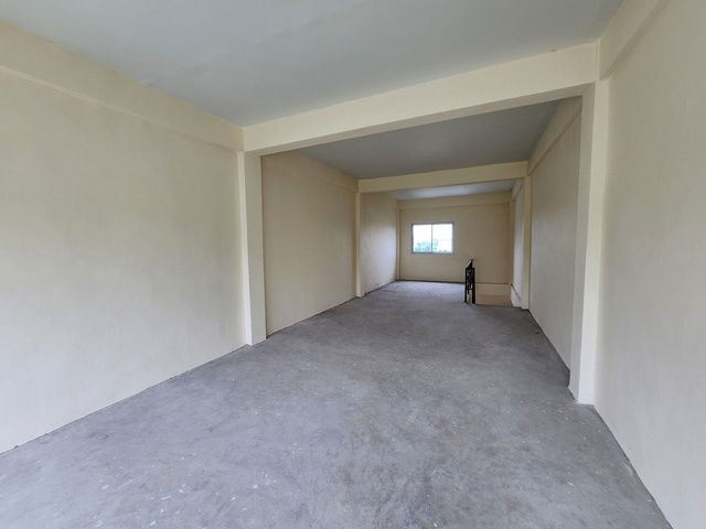 picture FOR SALE  COMMERCIAL BUILDING PROPERTY  2950000 BAHT. - 6/8