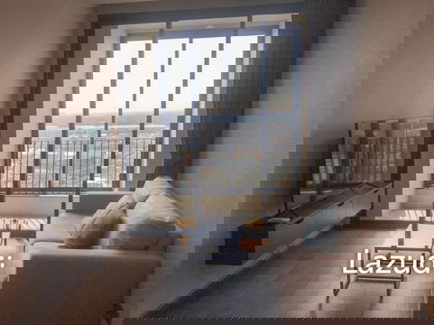 Luxury 1-Bedroom Condo at Ideo Q Sukhumvit 36 Bangkok