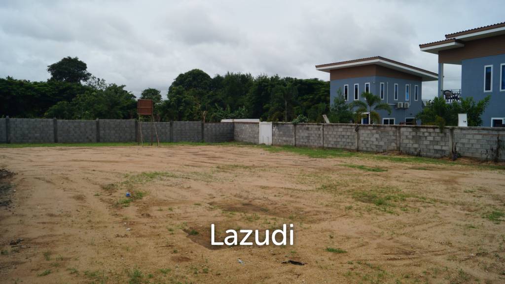 picture Great Plot of Land For Sale Village location Near Phoenix Golf Club - 2/5