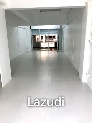 เช่าสำนักงาน เขตคลองเตย : ออฟฟิศให้เช่า ขนาด 52 ตรม. ใจกลางคลองเตย เดินทางสะดวก