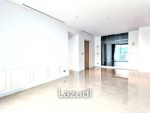 3 Bed 3 Bath 148 SQ.M Sindhorn Residence