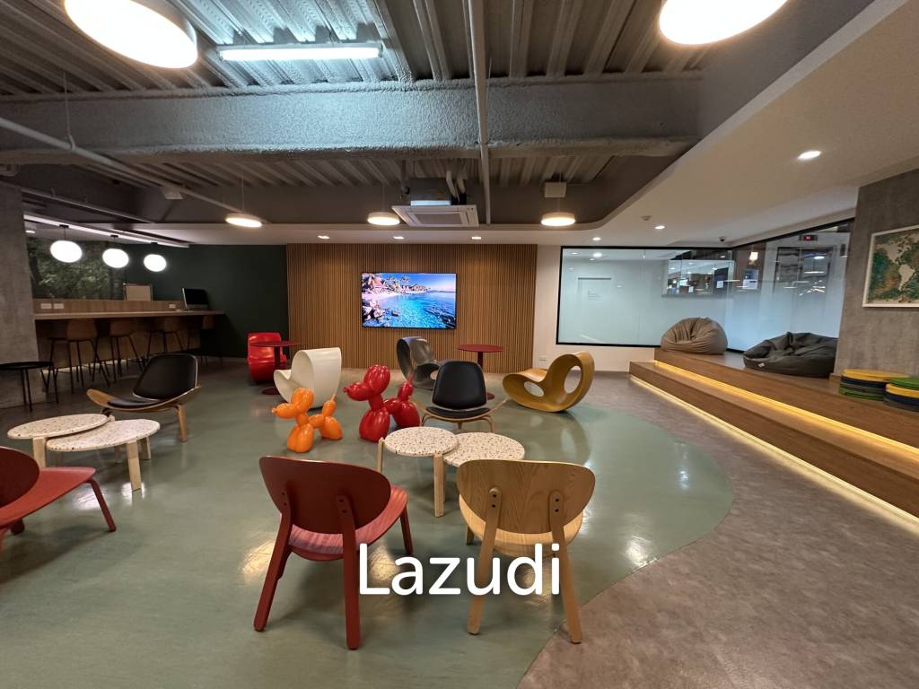 รูป สำนักงานให้เช่าในย่านสีลม อาคาร Chartered Square - รูปที่ 13/14