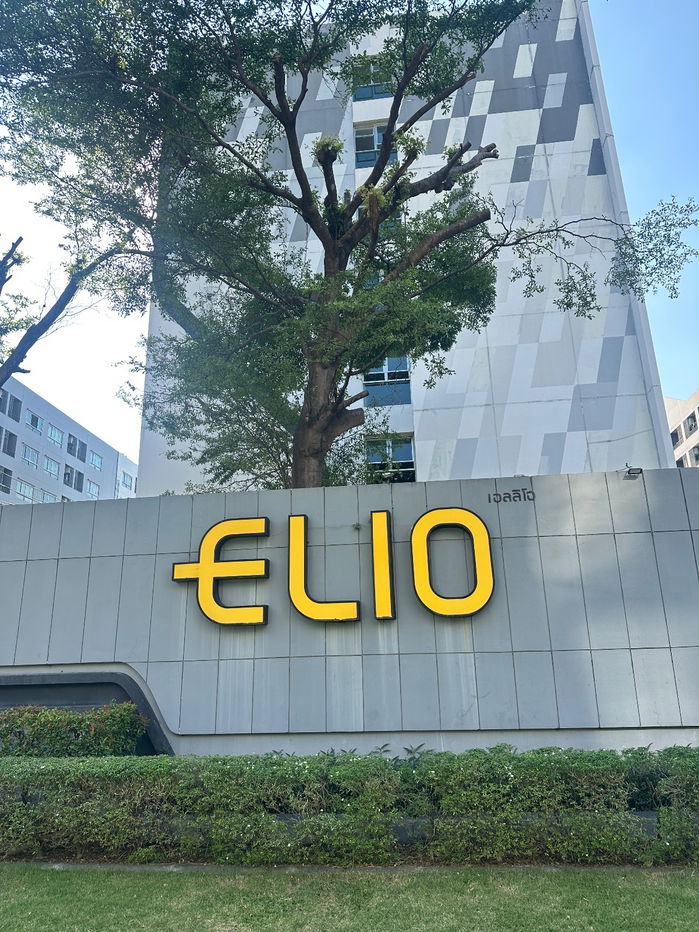 picture Elio Sukhumvit 64 shuttle bus to BTS - Studio 22SQM  - 16/17