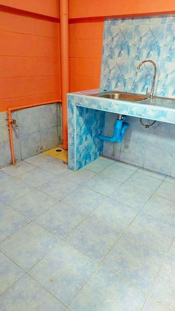 picture MRT Watcharapol 2.8 km. 2-story townhouse for rent 2 bed 2 bath 8,499 B-M. Freshly painted beautiful - 5/8