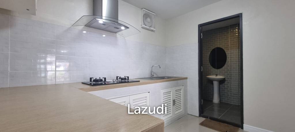 picture 2 Bedroom 2 Bathroom 144 SQ.M. Townhouse In Jomtien - 5/20