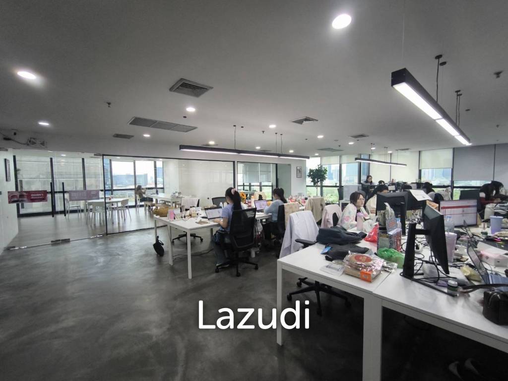 รูป สำนักงานโมเดิร์นที่หรูหราและกว้างขวางใจกลางคลองเตย กรุงเทพฯ - รูปที่ 9/10