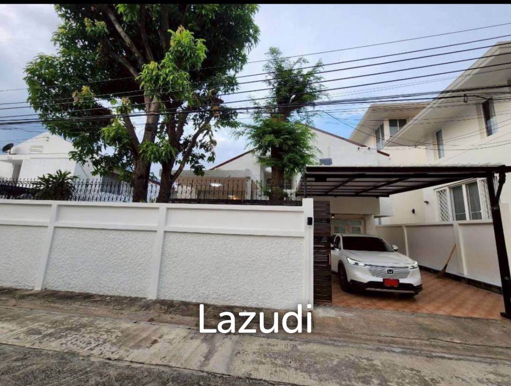 picture 5 Bed Detached House At Ratchada Niwet - 1/34