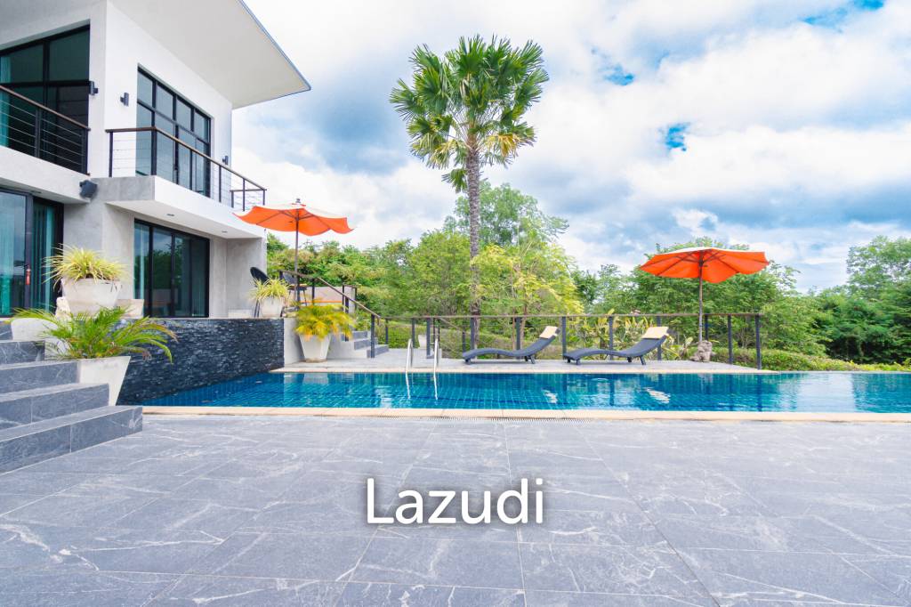 picture Luxurious 2 Storey 3 Bed Pool villa with Stunning Sea and Mountain view - 47/56