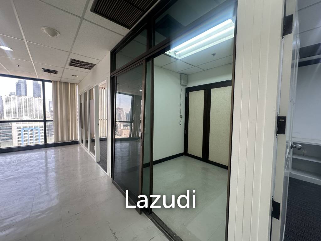 รูป พื้นที่สำนักงานให้เช่าในย่านบางรัก ถนนสุริยวงศ์ กรุงเทพ - รูปที่ 3/5