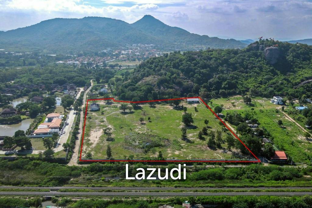 รูป KAO TAKIEB : Prime Land near to the beach for House or Condo Development - รูปที่ 2/7