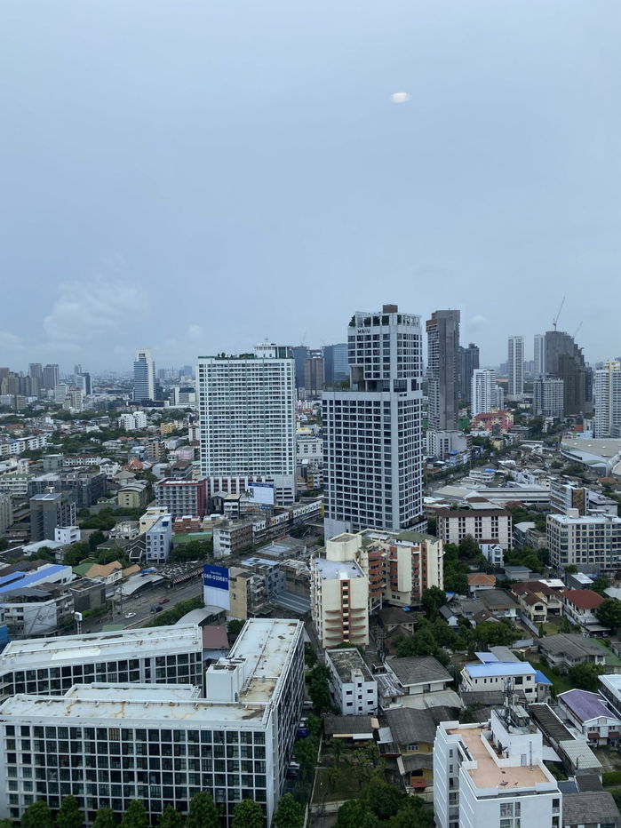รูป 🌊มีเครื่องซักผ้า❤️​💛[ให้เช่า] Nue Noble รัชดา-ลาดพร้าว🚝 MRT สถานีลาดพร้าว  - รูปที่ 12/12