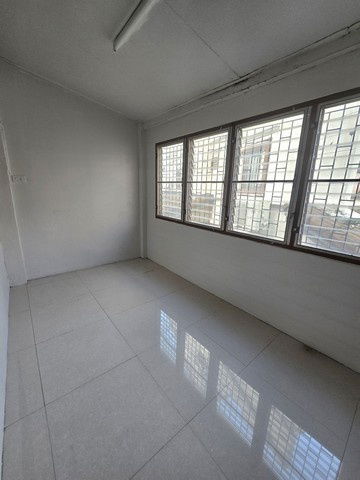 picture FOR RENT  COMMERCIAL BUILDING PROPERTY  22000 BAHT per MONTH - 14/19
