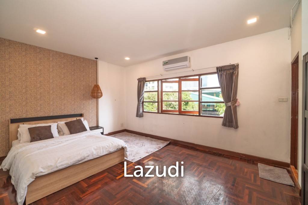 picture 5 Bed 5 Bath 400 SQ.M Townhouse in Thonglor 25 - 25/33