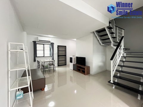 เช่า พฤกษา 87/2 ศรีนครินทร์ หนามแดง บ้านสวยใกล้เมกาบางนา แอร์ทุกห้องเฟอร์ฯ ครบ น่าอยู่