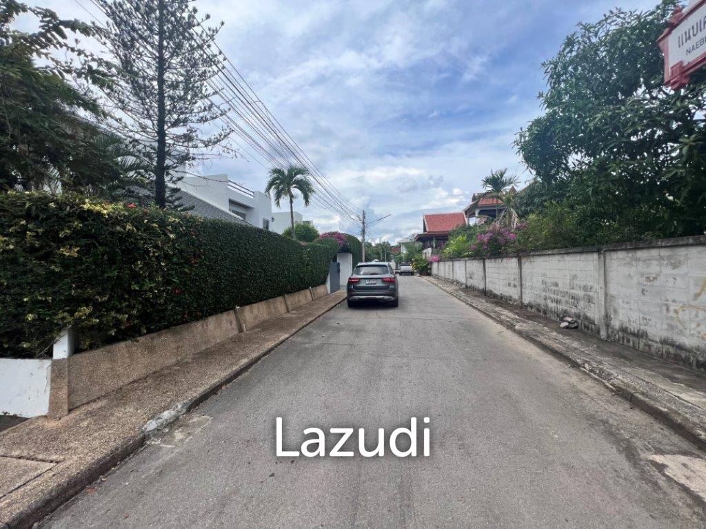 picture NEBEHARDT ROAD : 2 Storey 3 bed villa close to town and beach - 45/47