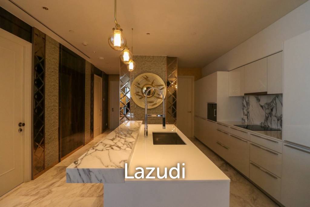 picture Spacious 3-bedroom residence with maid’s quarter at Four Seasons Private Residences Bangkok - 13/38