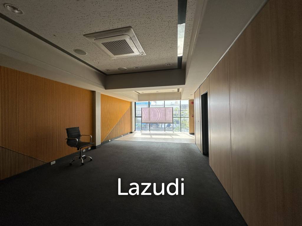 รูป พื้นที่ว่างเปิดทำการค้าพร้อมเดินทางจาก BTS ศาลาแดง สาทร - รูปที่ 6/18