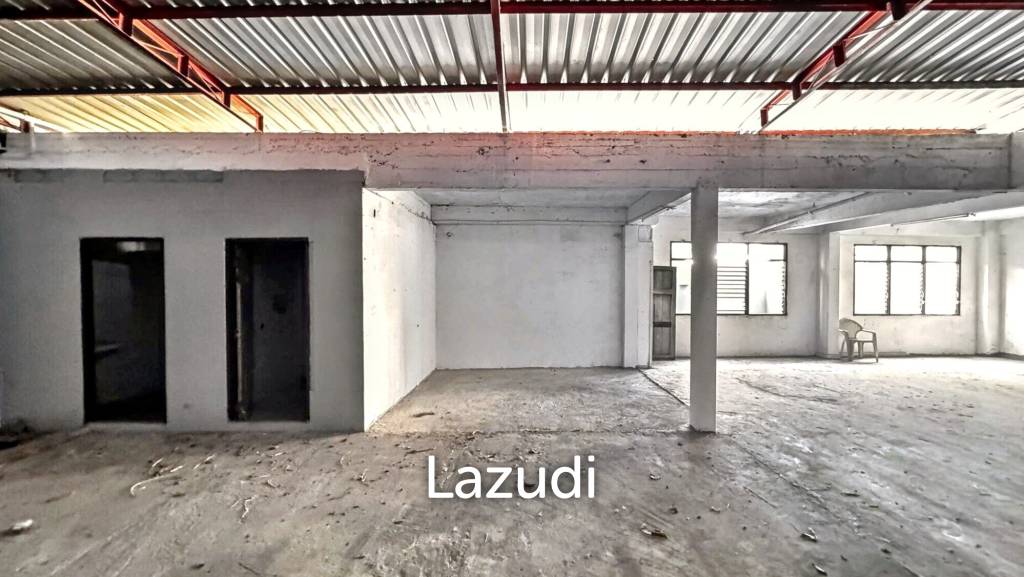 รูป โกดังสไตล์อินดัสเทรียลในบางนาเหมาะในการทำบาร์รูฟท็อป - รูปที่ 13/19