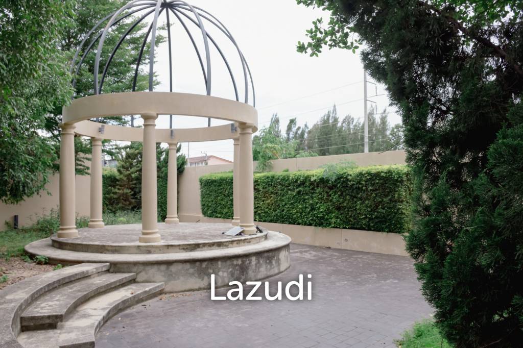 picture AMORE : Stylish 3 Storey Townhouse in Hua Hin 112 - 32/42