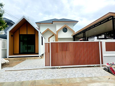 บ้านเดี่ยว โรงเรียนนวมินทราชินูทิศ เบญจมราชาลัย : 🏡 บ้านเดี่ยวรีโนเวทใหม่ทั้งหลัง – หมู่บ้านเคซี การ์เด้นโฮม โฮม 9