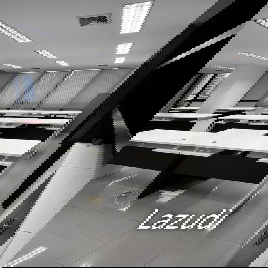 รูป Modern Furnished Office Space in Khlong Tan Nuea Bangkok - รูปที่ 19/28