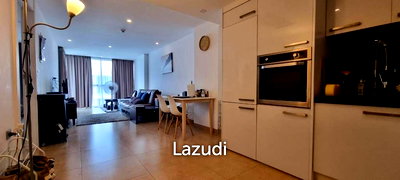 Condos for sale : Centara Avenue Residence for Sale