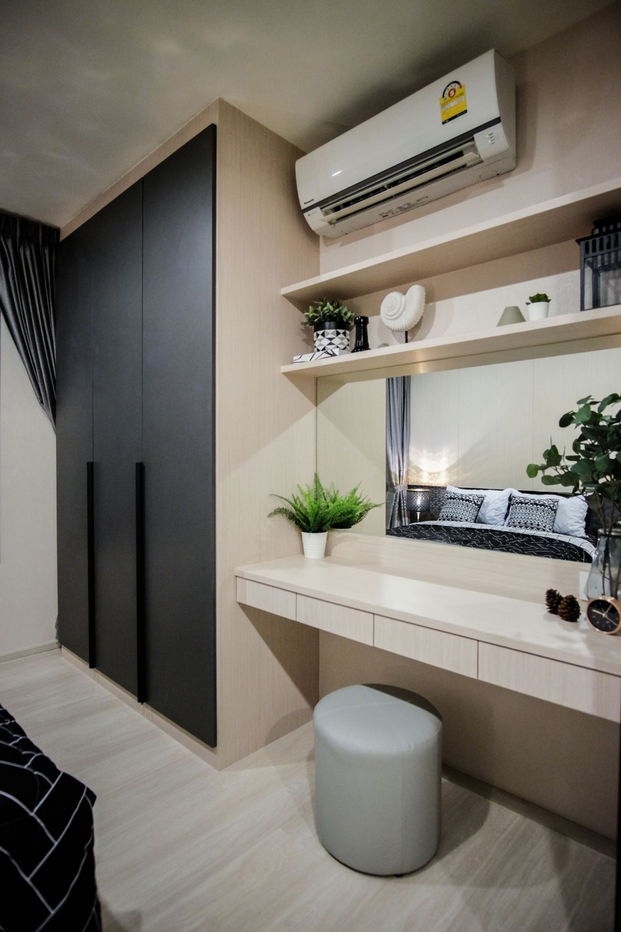 picture 💙💛❤️ Life Asoke 🚝100m.MRT Petchburi - 10/12