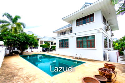 Houses for sale Hua Hin Prachaubkirikhan : GRAND HILL : 4 bed 2 storey Pool Villa