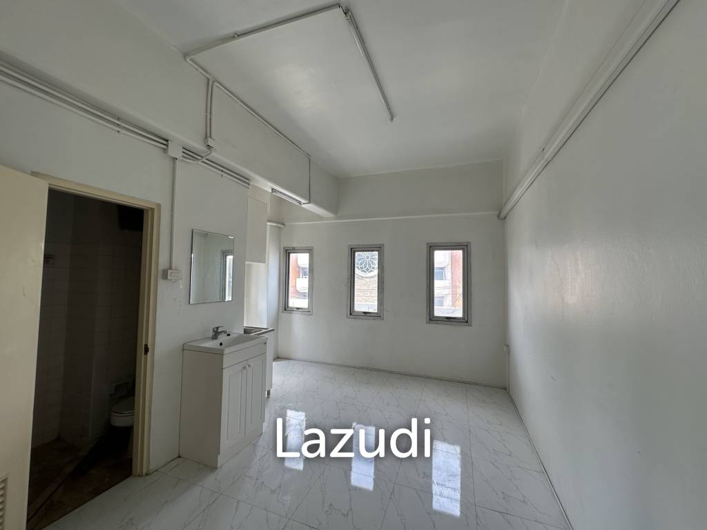 รูป สำนักงานให้เช่าในโครงการ Liberty Park 1 ย่านคลองเตยเหนือ - รูปที่ 8/9