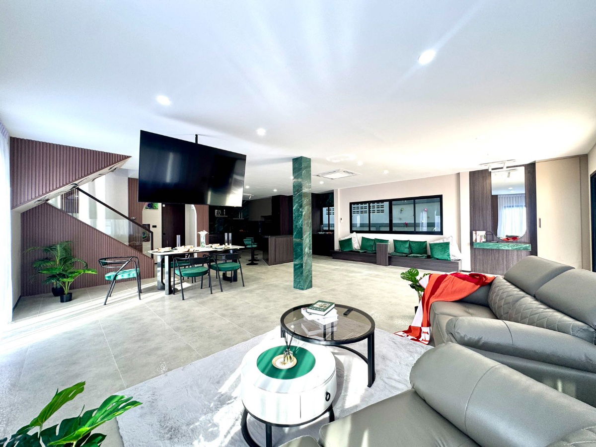 picture Pattaya Pool Villa for Sale – Great Location, Siam Country Club Area, Perfect for Business - 18/35