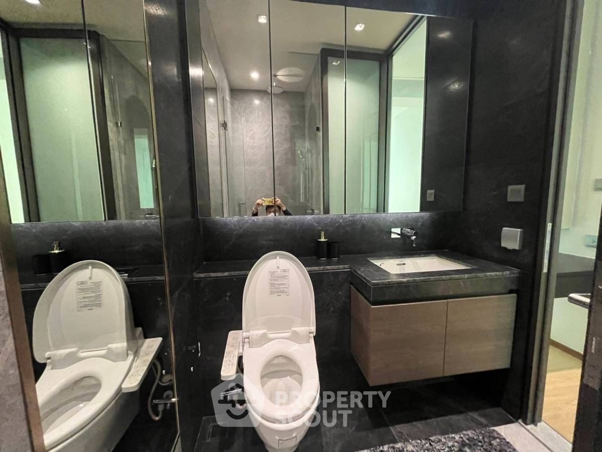picture 2-BR Condo at 28 Chidlom near BTS Chit Lom (ID 2454418) - 7/10