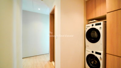 Condos for sale Pattaya-NaKlua Road : 🛏️ 2 Bed - 🛁 2.5 Bath - 🏙️ Sea Views - 🇹🇭 THAI name - 🏢 Once WongAmat - Ref: OW05