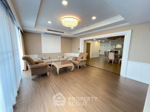 คอนโด 4-ห้องนอน ที่ โอเรียลเต็ล ทาวเวอร์ คอนโดมิเนียม ใกล้ BTS เอกมัย (ID 2449180)