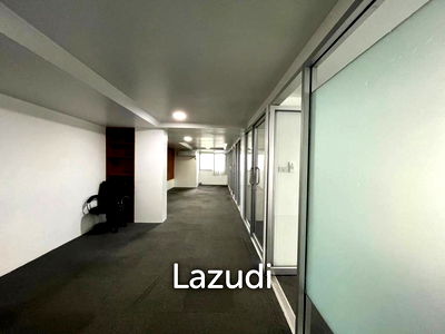 เช่าสำนักงาน เขตสาทร : สำนักงานให้เช่ากว้างขวาง ใจกลางสาทร ใกล้ BTS ช่องนนทรี