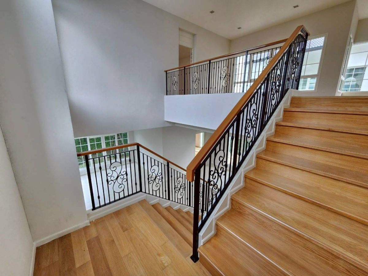 รูป ขายบ้านเดี่ยวหรู เดอะแกรนด์ ปิ่นเกล้า ติด ถ.พระบรม แบบบ้านใหม่ 4ห้องนอน พร้อมสระ 4-5จอด แปลงส่วนตัว จาก 29.9mb เหลือเพียง 24.5 mb!!  - รูปที่ 14/33