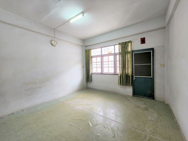 picture FOR SALE COMMERCIAL BUILDING PROPERTY 2550000 BAHT. - 6/8