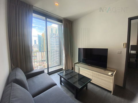 🎊 For Rent Condo EDGE SUKHUMVIT 23 Building 1, Floor 21,1 bed room, Room size 43 sqm
