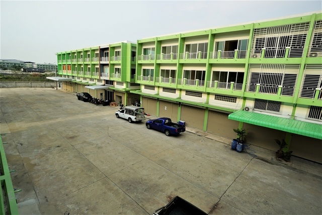 picture FOR RENT  COMMERCIAL BUILDING PROPERTY  12000 BAHT per MONTH - 8/8