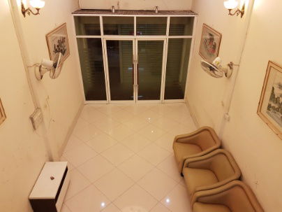 picture Commercial Building with nice interior for Rent at Rama2 Soi11** Fully furnished 3 story commercial building has 2 Bedrooms 2 Bathrooms - 5/13