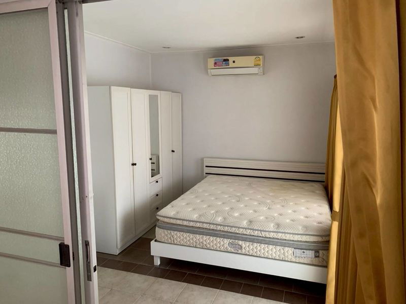 picture Two-storey detached house for sale, Baan Klang Suan project, Takhian Tia, Bang Lamung, Chonburi - 7/16