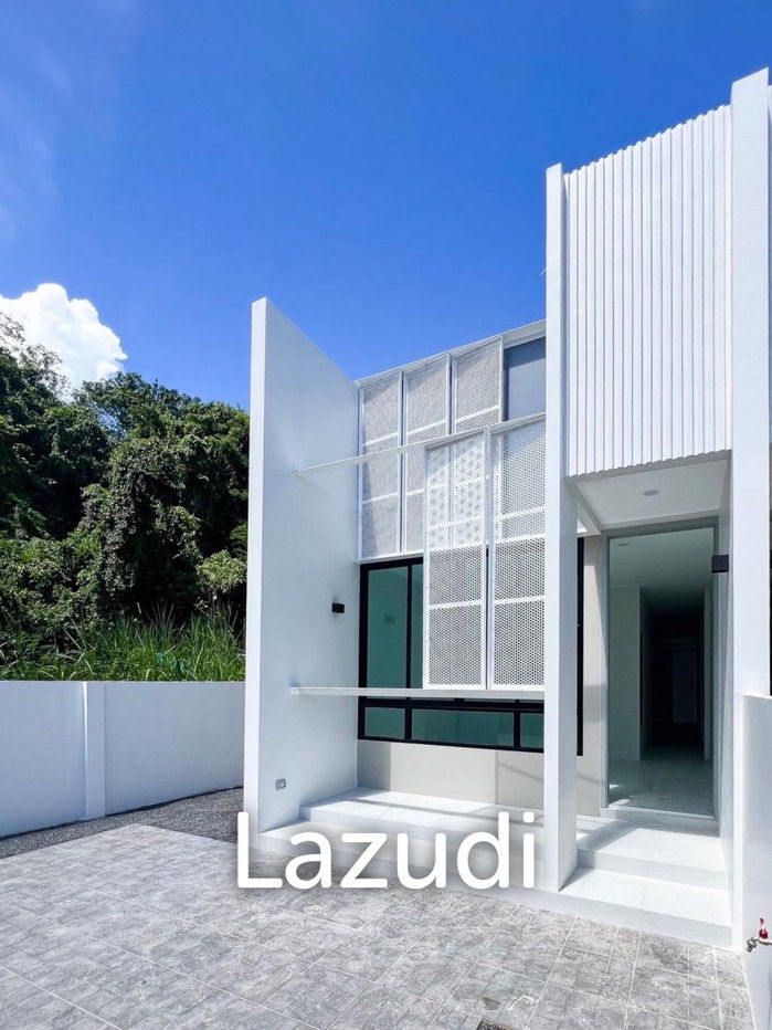 picture Modern Minimalist Townhouse in Ratsada Phuket - 5/31