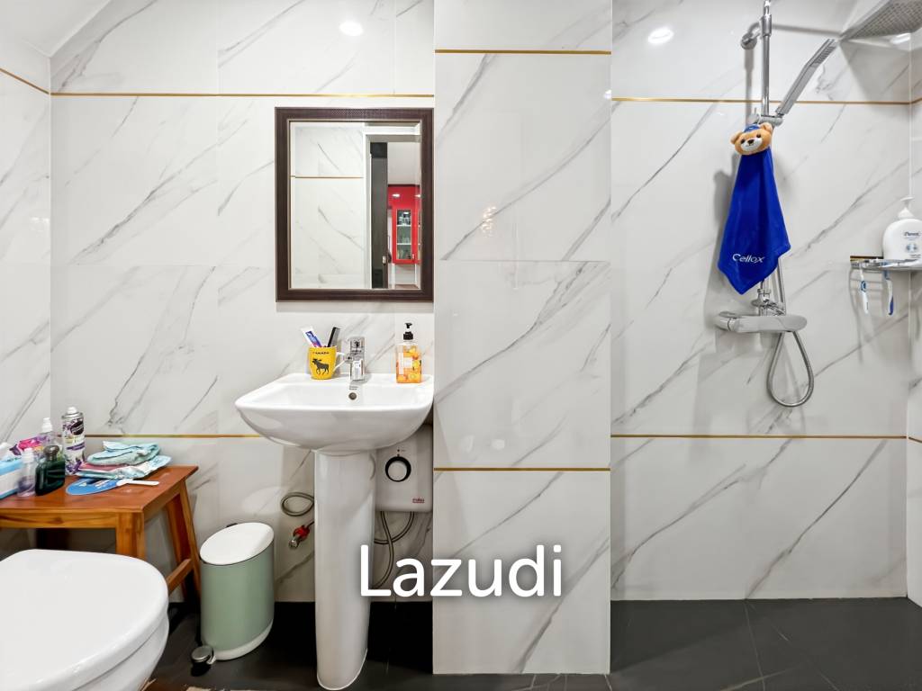 picture Good Investment 6-Bedroom Waterfront Townhouse in Khao Tao Hua Hin - 17/82