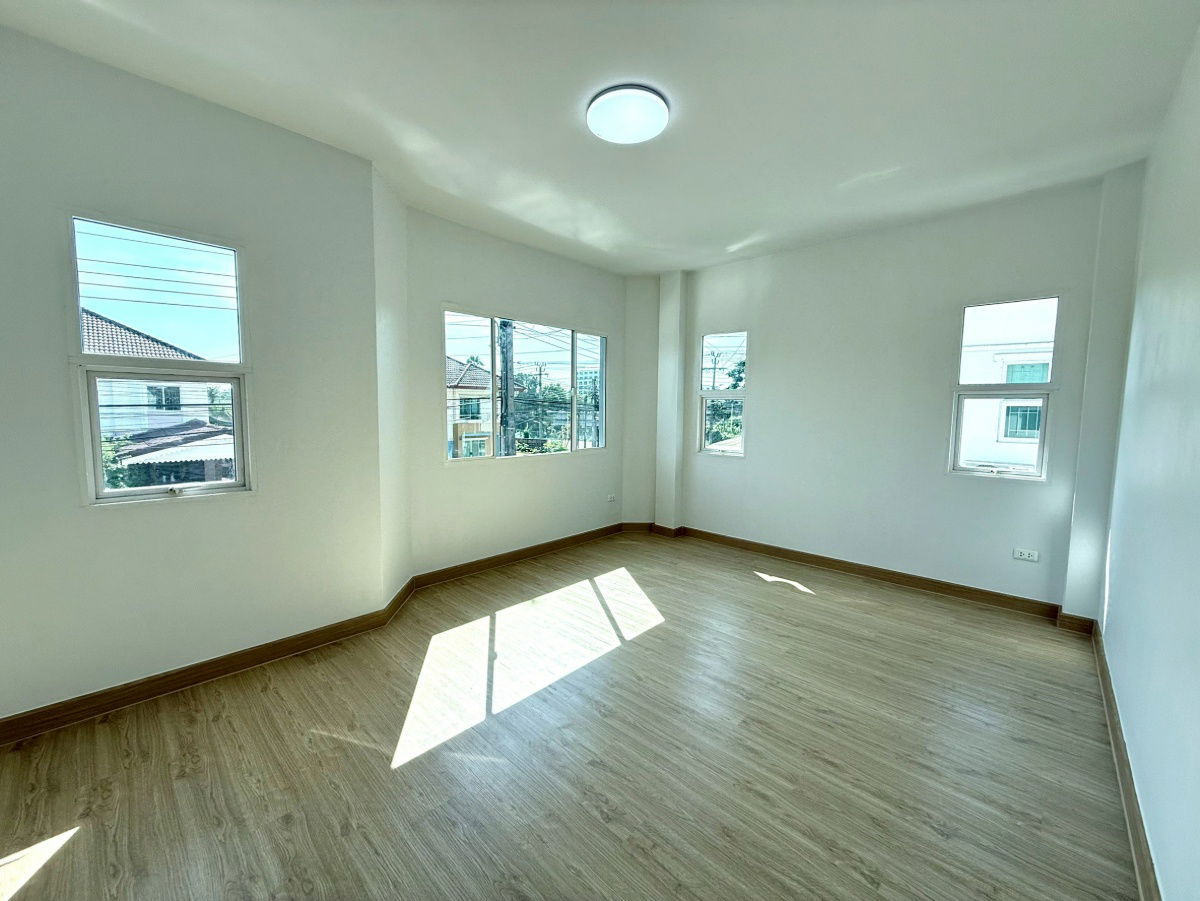 รูป บ้านเดี่ยว 2 ชั้น หมู่บ้าน เปี่ยมภิรมย์ รีสอร์ท ซอยมิตรไมตรี 2 ถนนมิตรไมตรี - รูปที่ 18/20